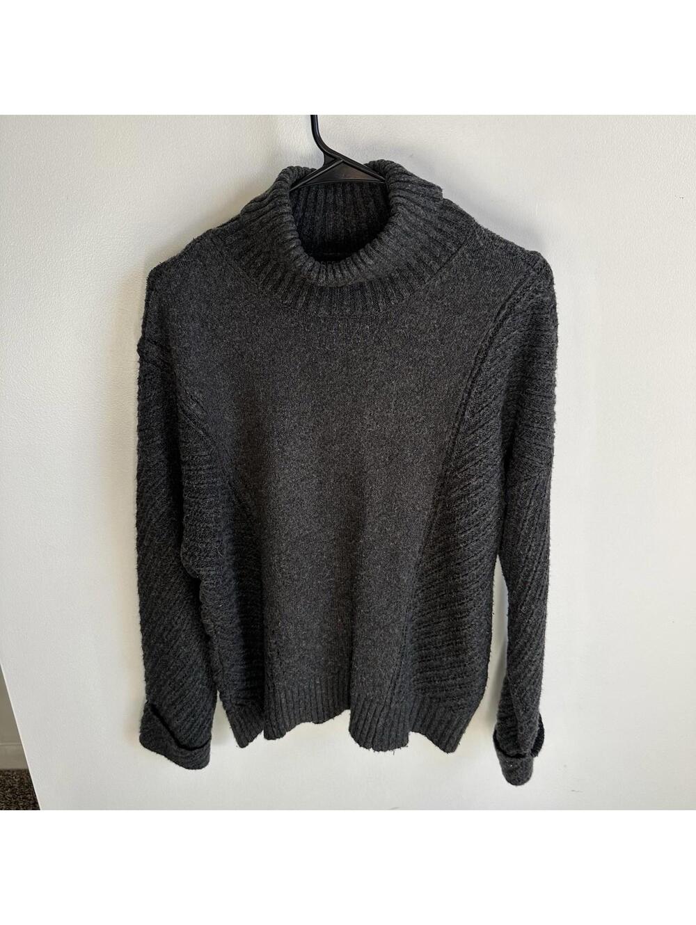 Design 365 Women’s Gray Turtleneck Sweater Size XL Pre Owned